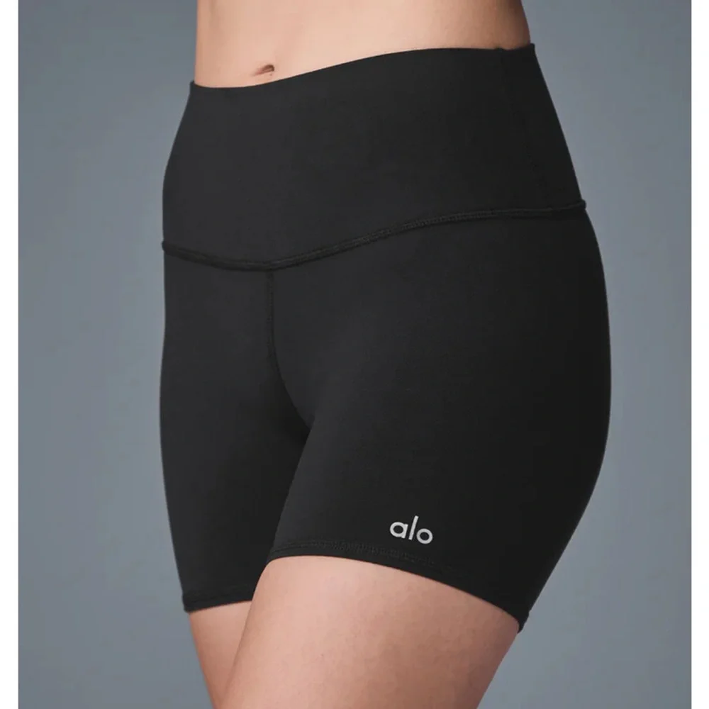 Alo Yoga 5" Airbrush High Waist Biker Short Black Women Sz XS W6311R